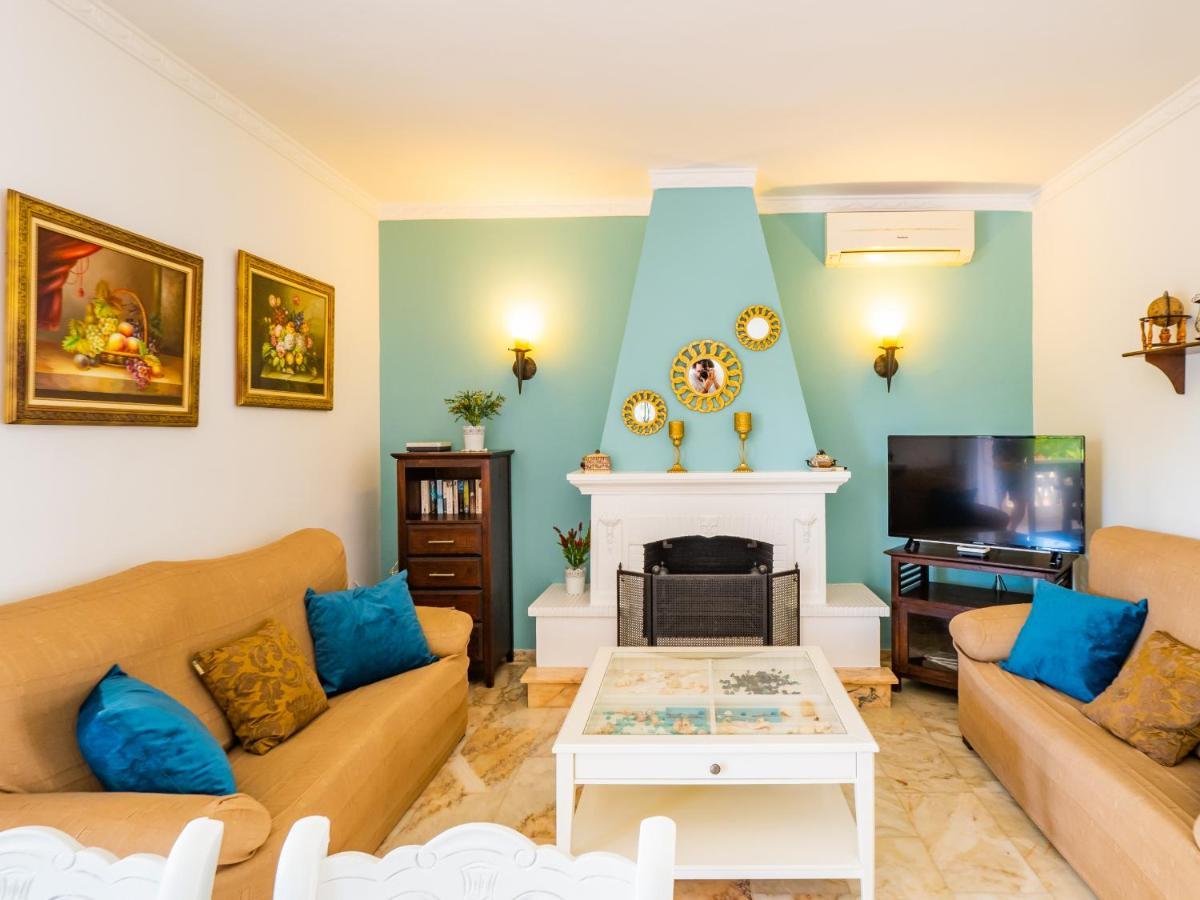 Cubo'S Villa Esmeralda Alhaurin el Grande Luaran gambar
