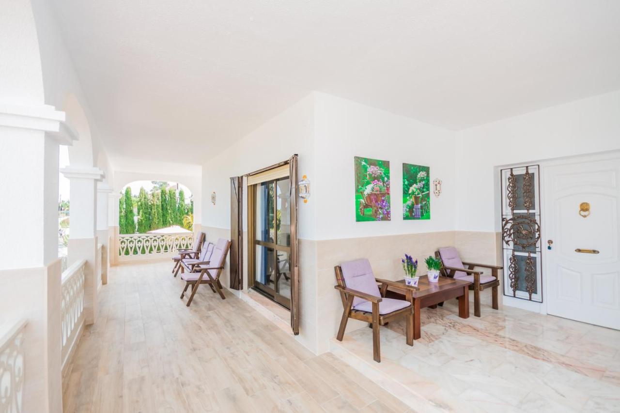 Cubo'S Villa Esmeralda Alhaurin el Grande Luaran gambar